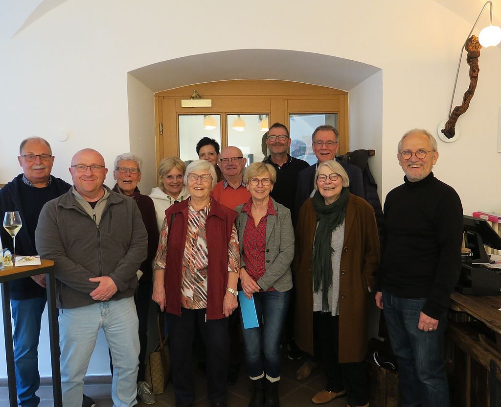 Gutscheinübergabe im Weindreieck